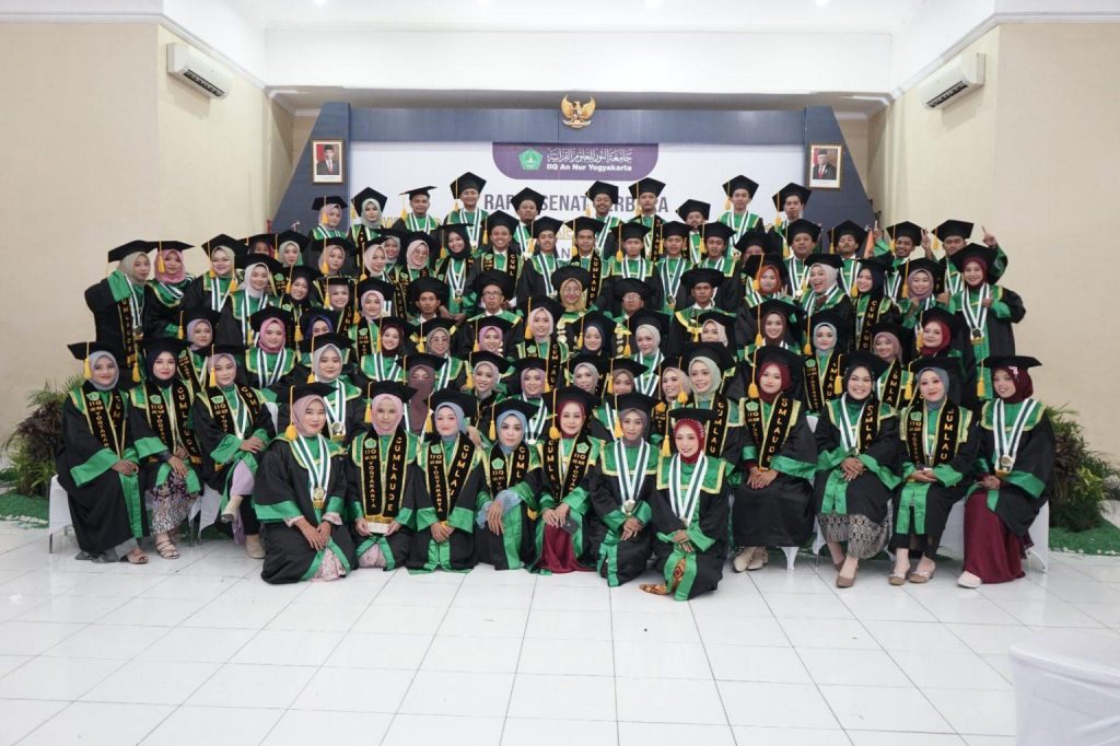 Fakultas Tarbiyah meluluskan - <strong>Fakultas Tarbiyah Meluluskan 95 Sarjana dan 6 Penghafal Qur’an</strong>