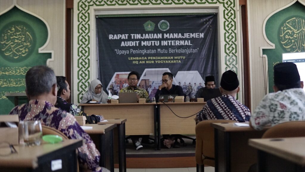 cd76717f 117c 4956 b7d9 2399a8c6ce66 - Bahas Hasil Audit Mutu Internal Kinerja Prodi dalam Rapat Tinjauan Manajemen