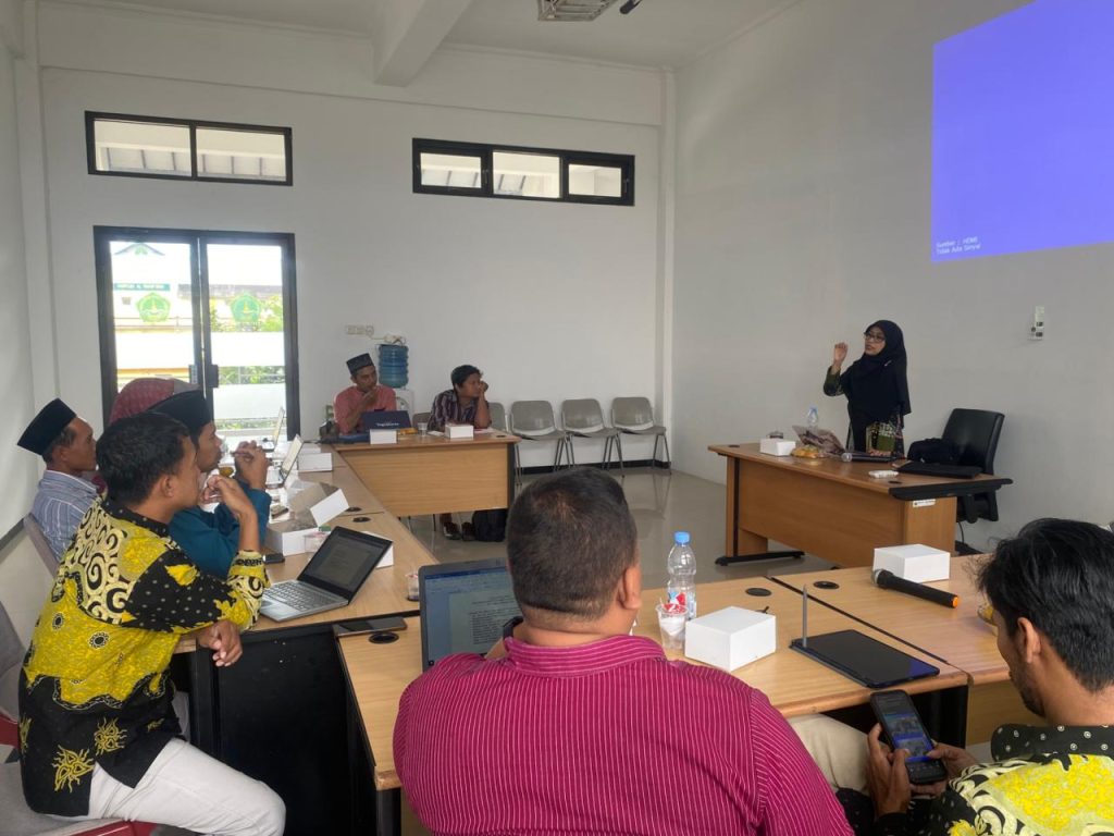 WhatsApp Image 2026 02 14 at 12.41.01 PM - Komitmen Peningkatan Mutu Akademik, Fakultas Tarbiyah IIQ An-Nur Yogyakarta Selenggarakan Pelatihan OBE