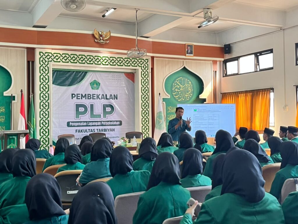 Fakultas Tarbiyah IIQ An Nur Yogyakarta Gelar Pembekalan PLP 2026: Pendidik Profesional 3 WhatsApp Image 2026 07 15 at 11.47.30 AM - Fakultas Tarbiyah IIQ An Nur Yogyakarta Gelar Pembekalan PLP 2026: Pendidik Profesional